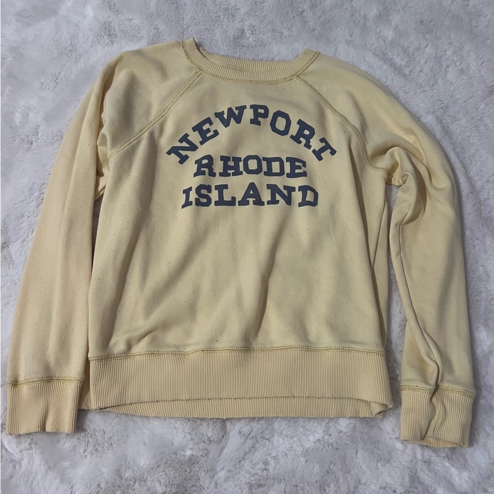 AMERICAN EAGLE YELLOW CREW NECK